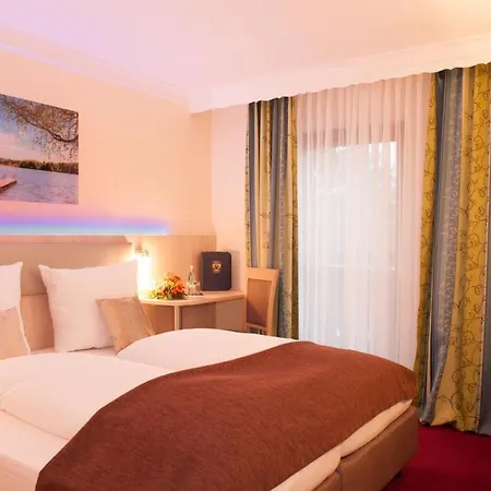 Hotel Seeblick & Bad Endorf