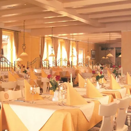 Seeblick & Otel 3*