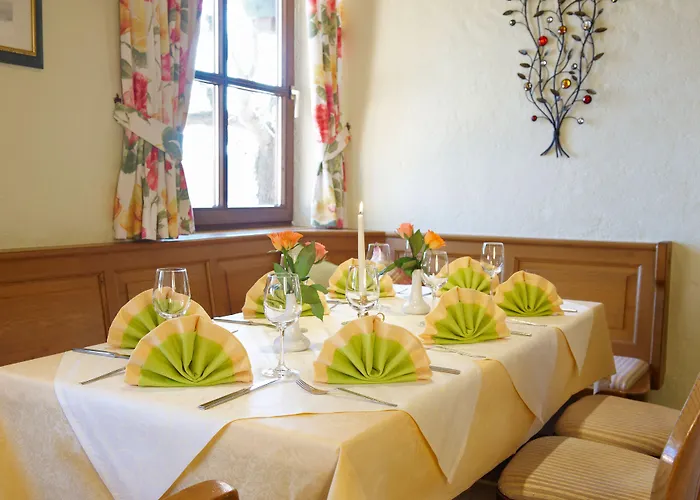 Hotel Seeblick&ferienwohnung 3*